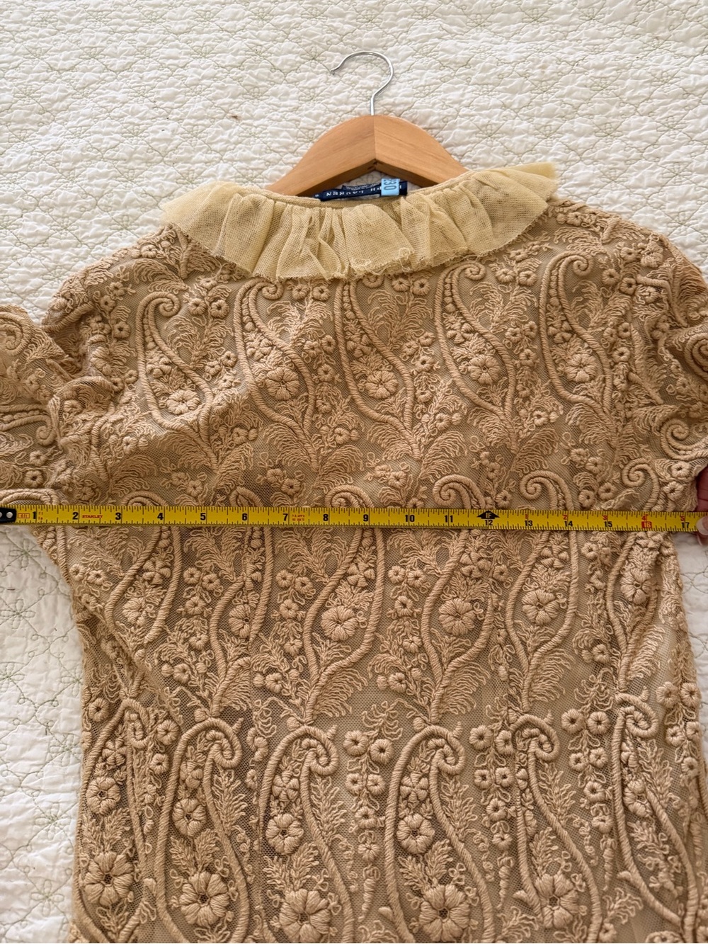 Ralph Lauren Women’s Ruffled V-Neck Lace Blouse in Cream - Picture 5 of 6